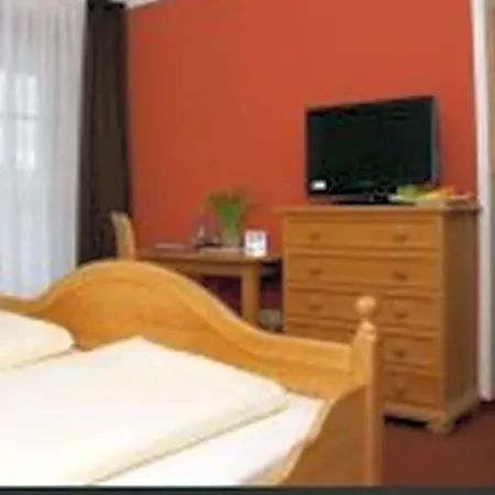 Otel Frankenstuben Ebern