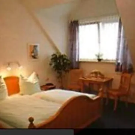 Otel Frankenstuben Ebern